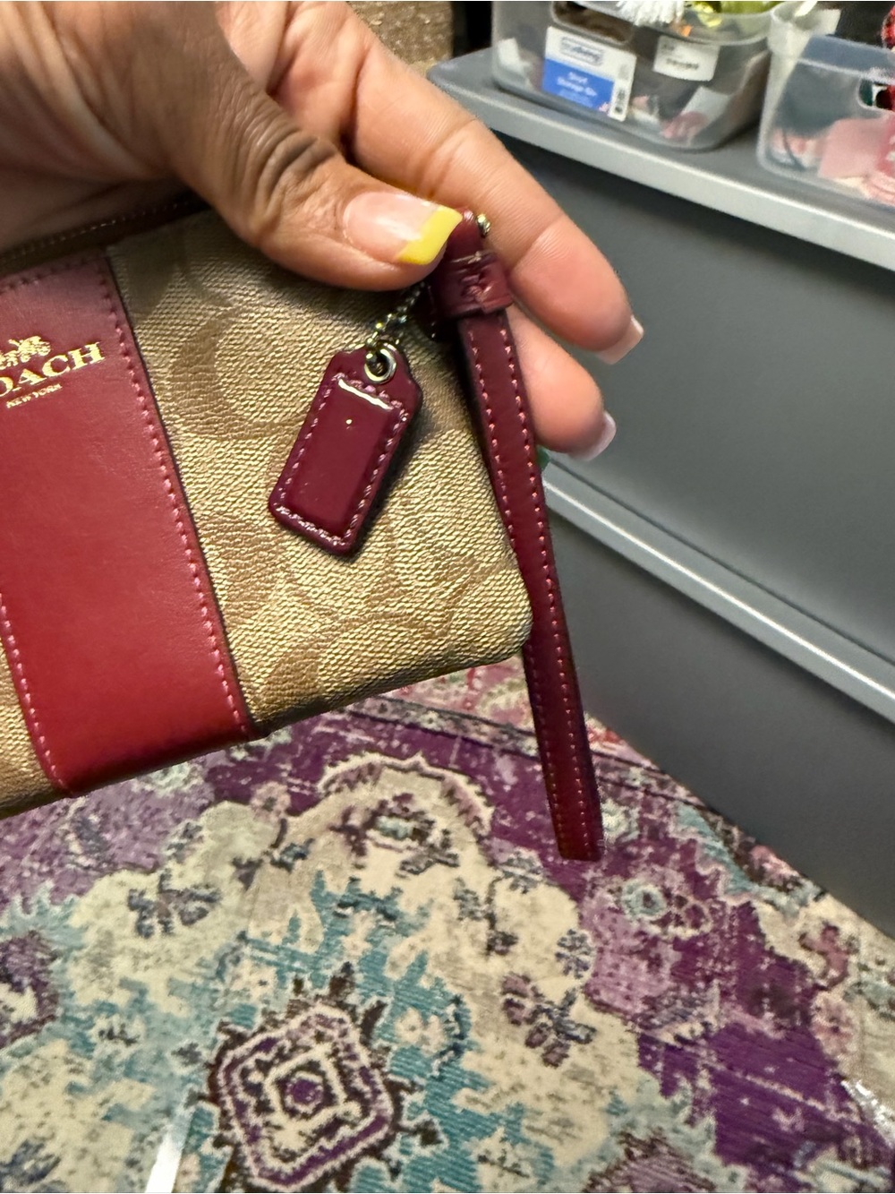 Coach Signature Corner Zip Wristlet – Khaki/Red